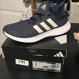 Adidas Cloudfoam Pure SPW Navy and White Shoes